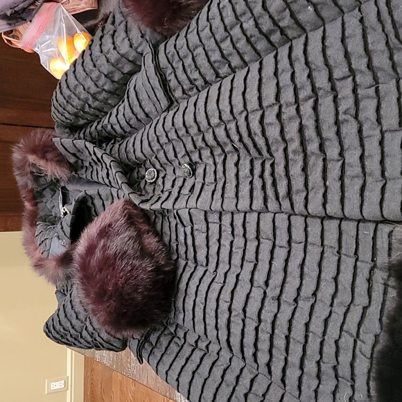 Saks Fifth Avenue Fur retro long jacket - Picture 4 of 4